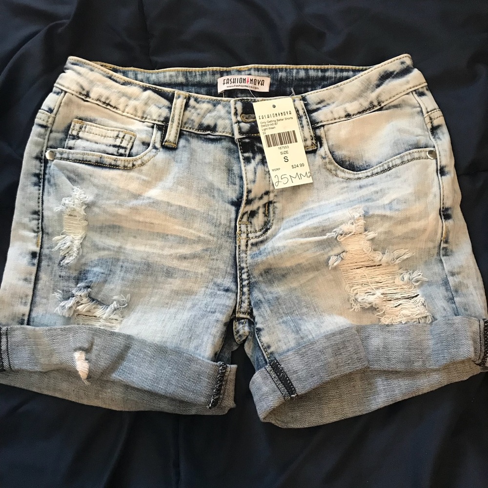 Light wash denim jeans